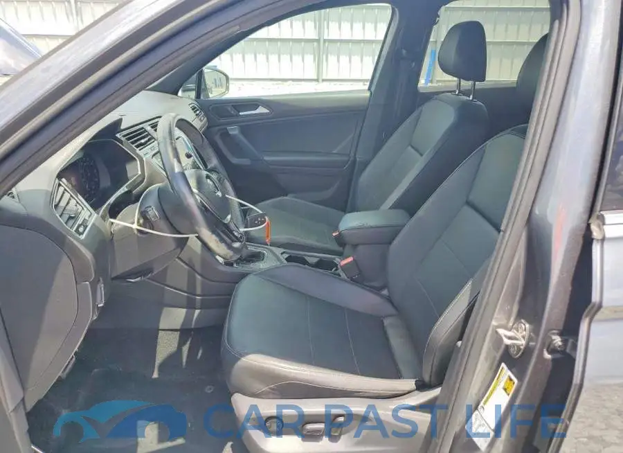 3VV3B7AX7KM025104# 7