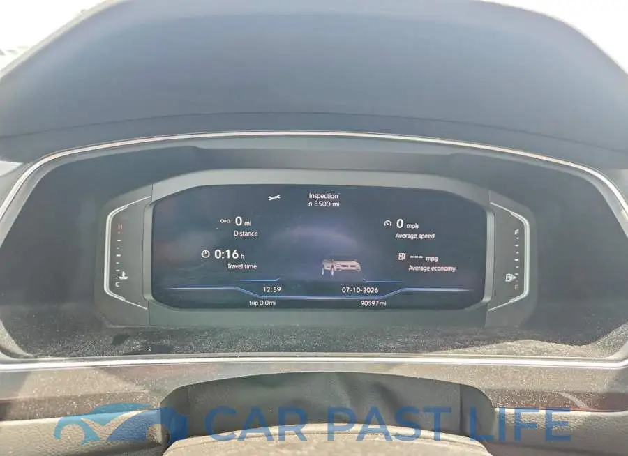 3VV4B7AX4KM102077# 9