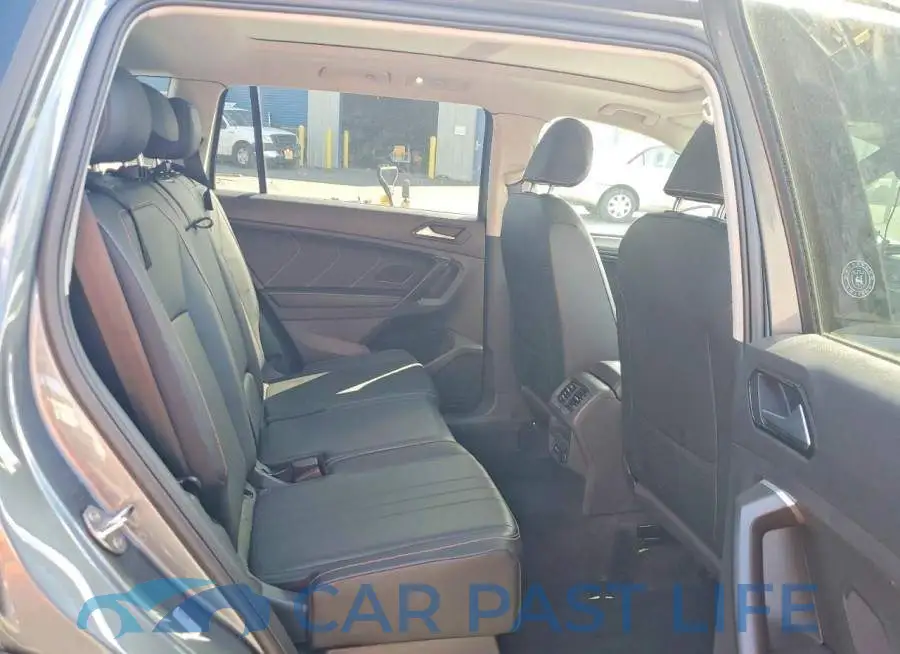 3VVAB7AX2RM217726# 11