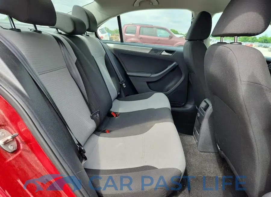 3VW2B7AJ1HM284232# 10