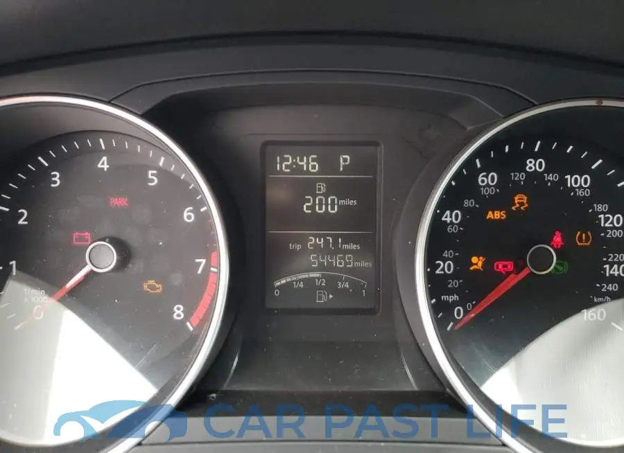 3VW2B7AJ8HM306839# 9