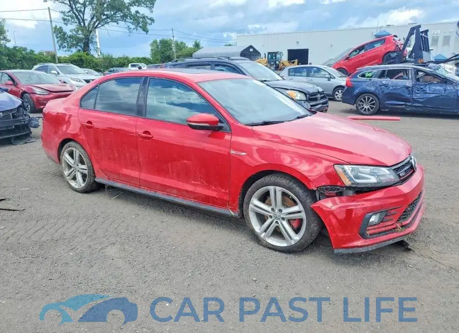3VW5T7AJ6HM207608# 4