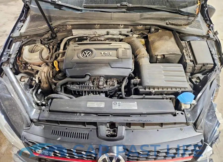 3VW5T7AU8HM051176# 11
