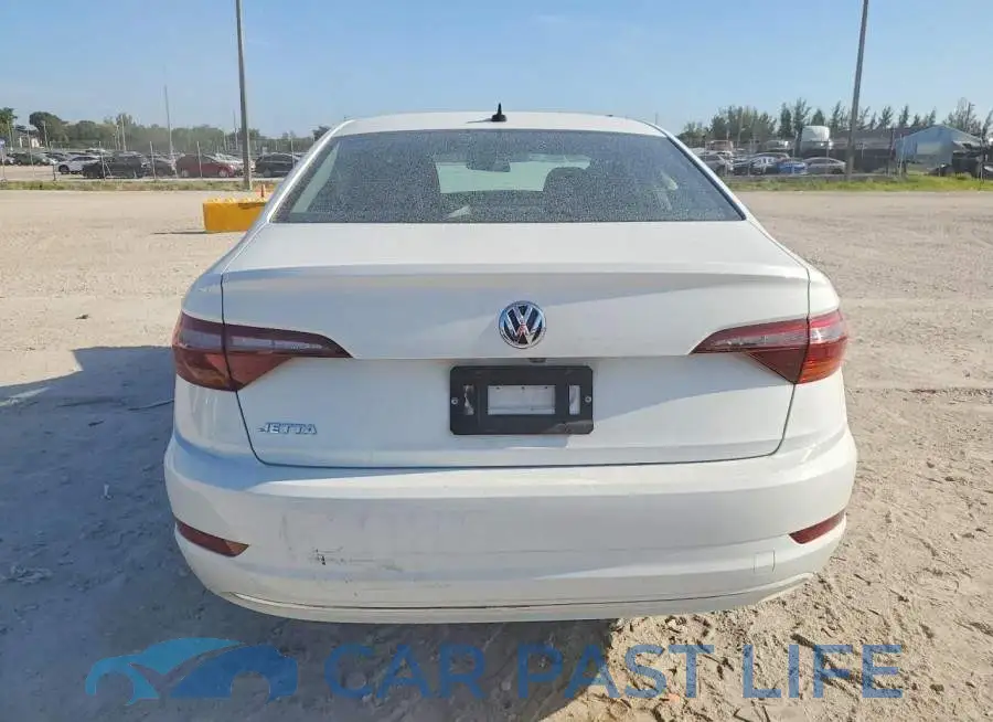 3VWC57BU9KM120366# 6