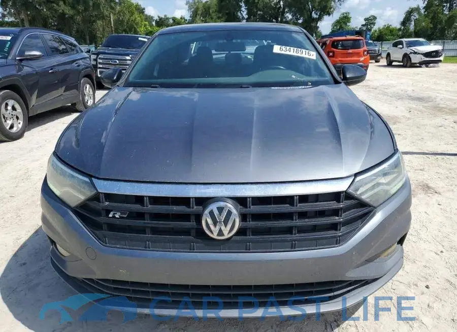3VWCB7BU1LM017033# 5