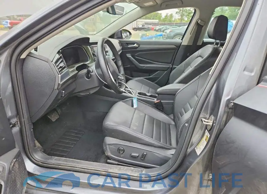 3VWEM7BU6NM019785# 7
