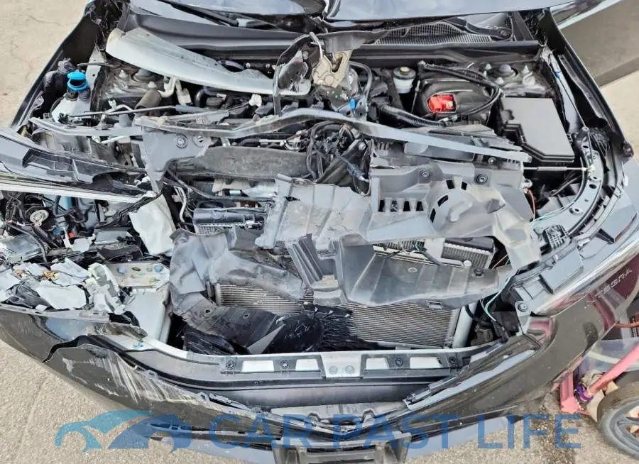 19UDE4H67SA002040# 11