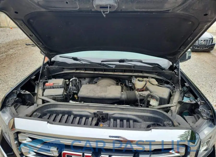 3GTU9DED6KG221028# 11