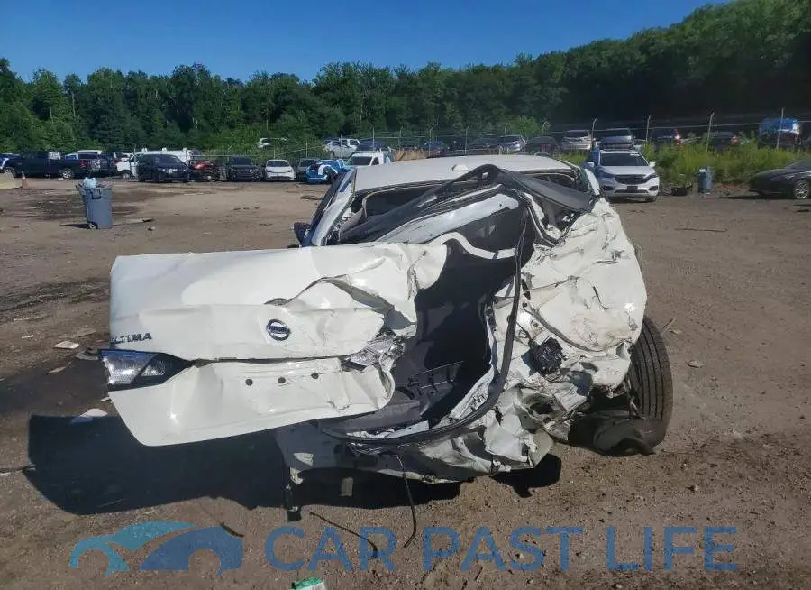 1N4BL4BV1LC147632# 6
