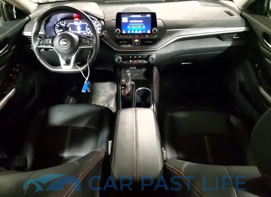 1N4BL4CV4RN419618# 8