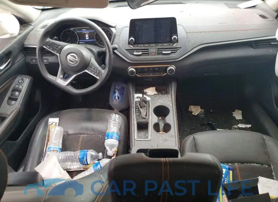 1N4BL4CV8NN341869# 8