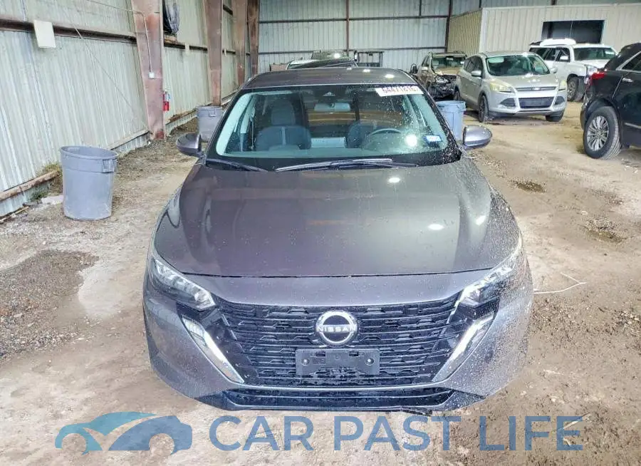 3N1AB8CV9SY230653# 5