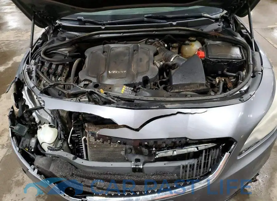 1G4ZR5SS6JU131318# 11