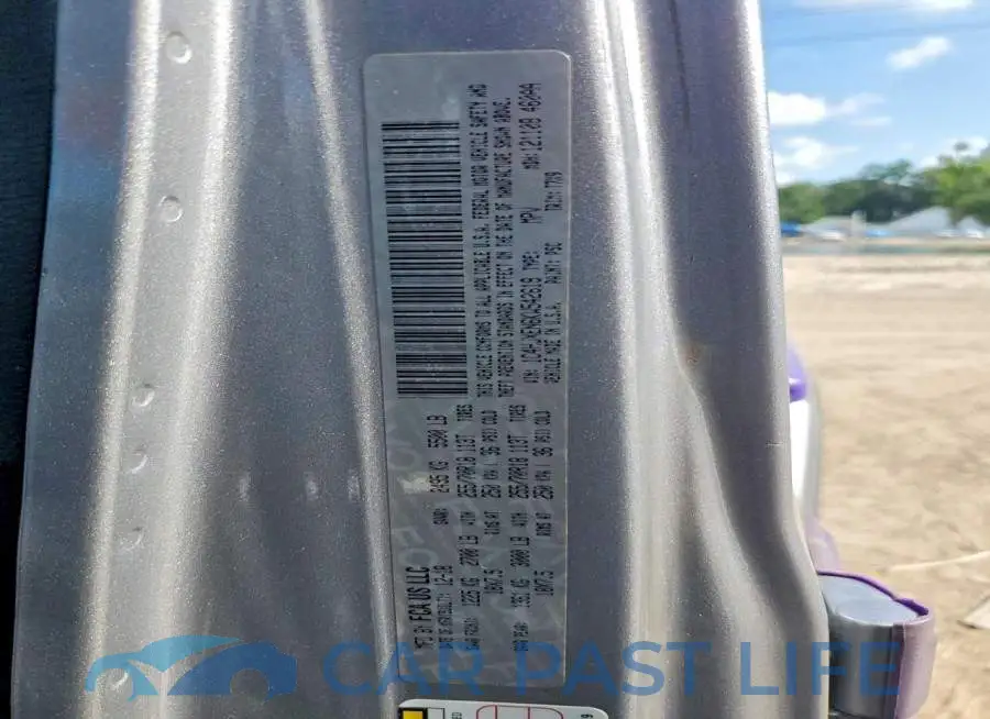 1C4HJXEN6KW542619# 12