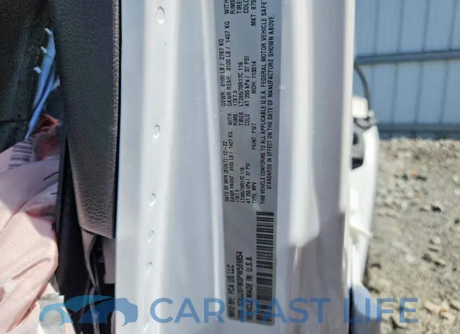 1C4JJXFM0PW589854# 13