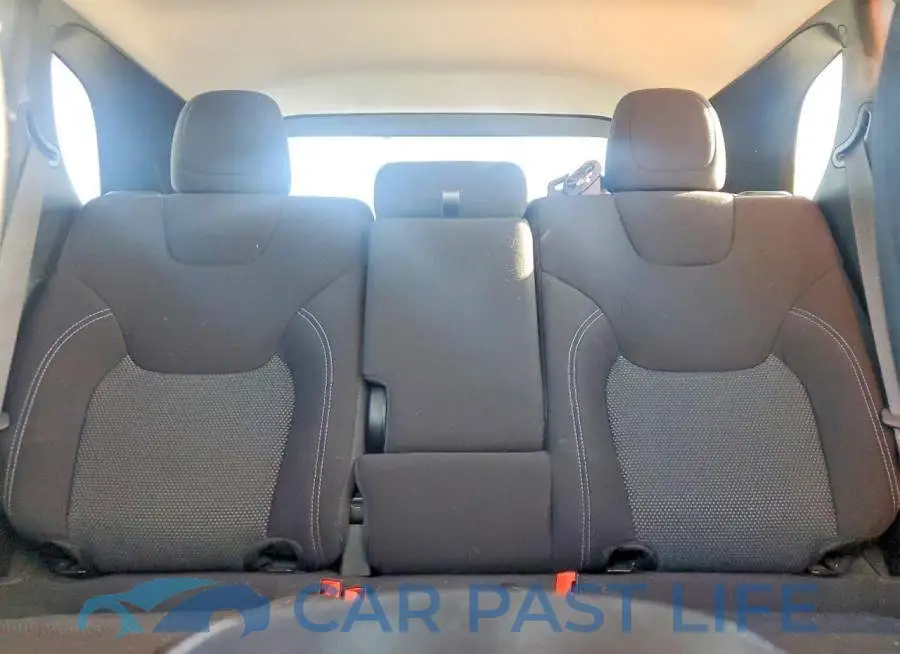 1C4PJMCB3LD560527# 10