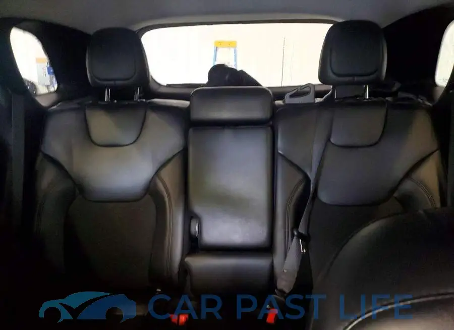 1C4PJMLB2LD647982# 10