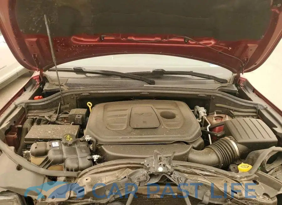 1C4RJFBG3LC240695# 12