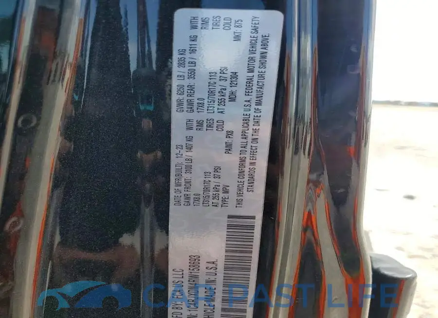 1C4RJXDN4RW158693# 12