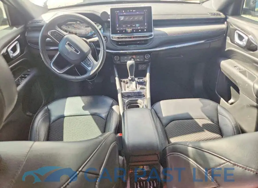 3C4NJDBN4PT515177# 8