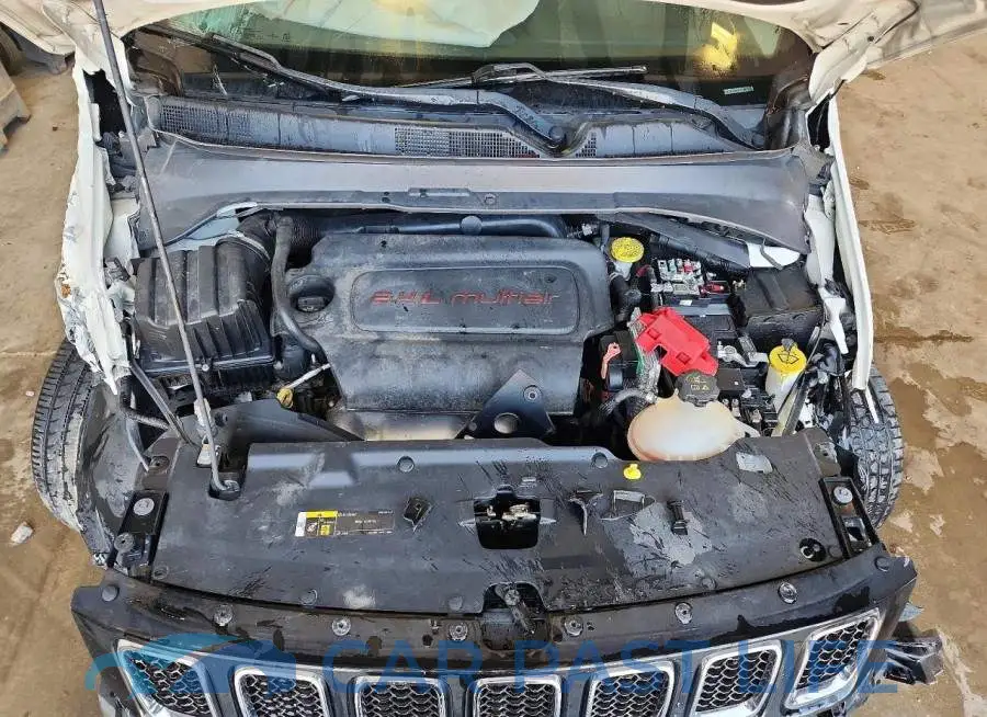 3C4NJDCB6MT519019# 11