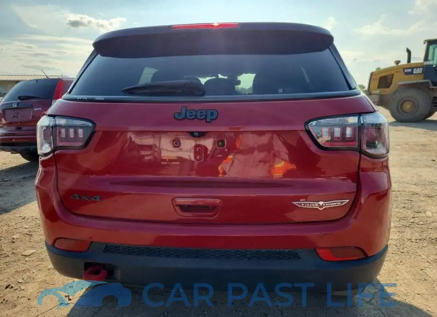 3C4NJDDB3JT441955# 6