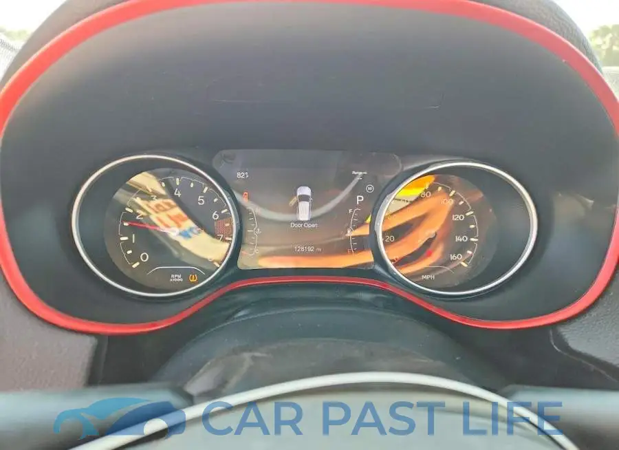 3C4NJDDB3JT441955# 9