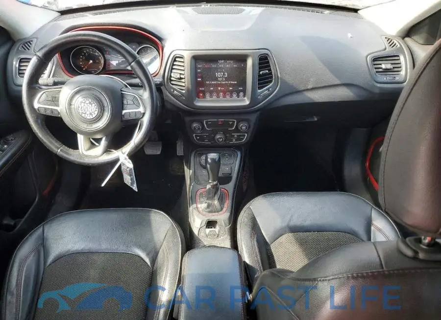 3C4NJDDB5LT126609# 8