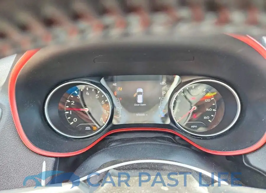 3C4NJDDB6JT199078# 9