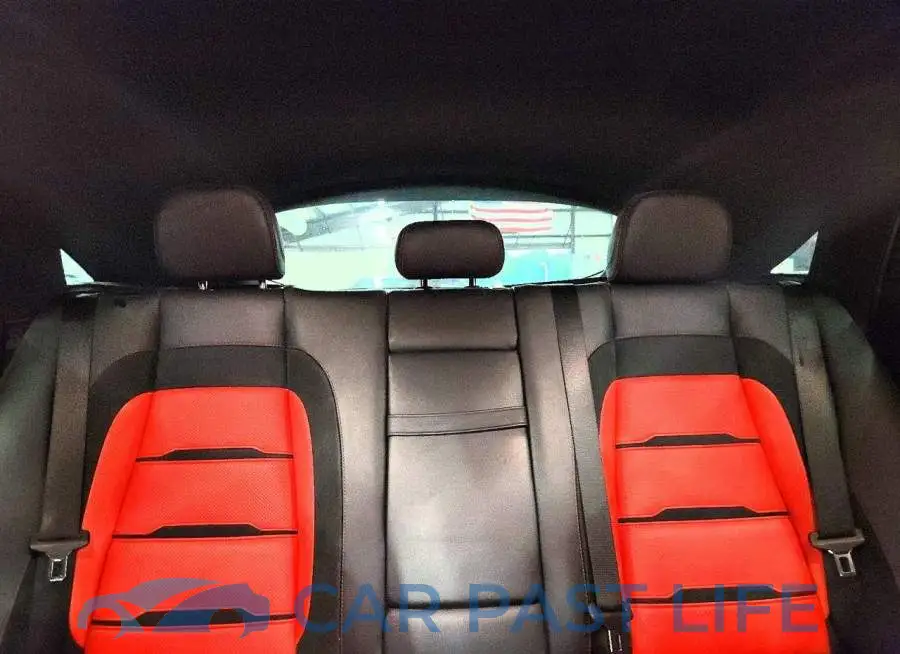 4JGFD6BBXRB001900# 10