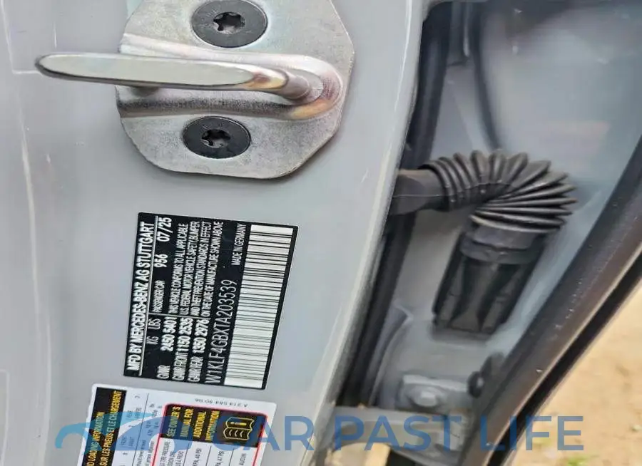 W1KLF4GBXTA203539# 12