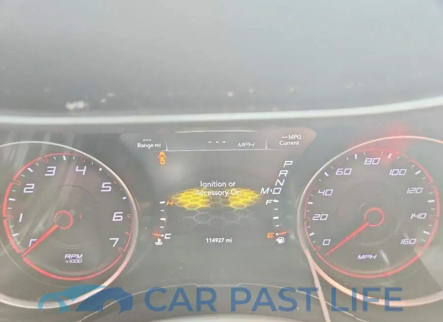2C3CDXCT2JH260563# 9