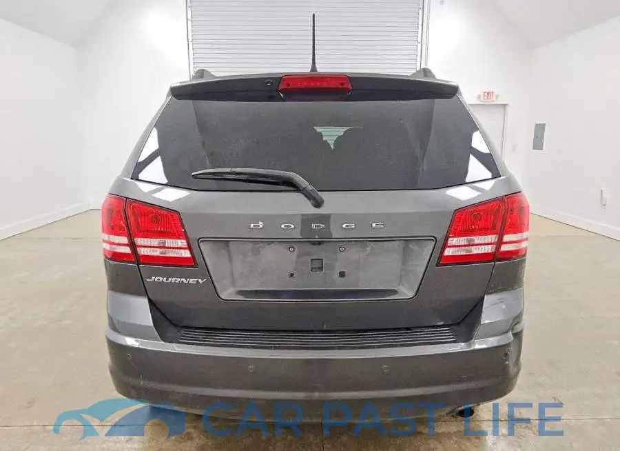 3C4PDCAB0LT258093# 6