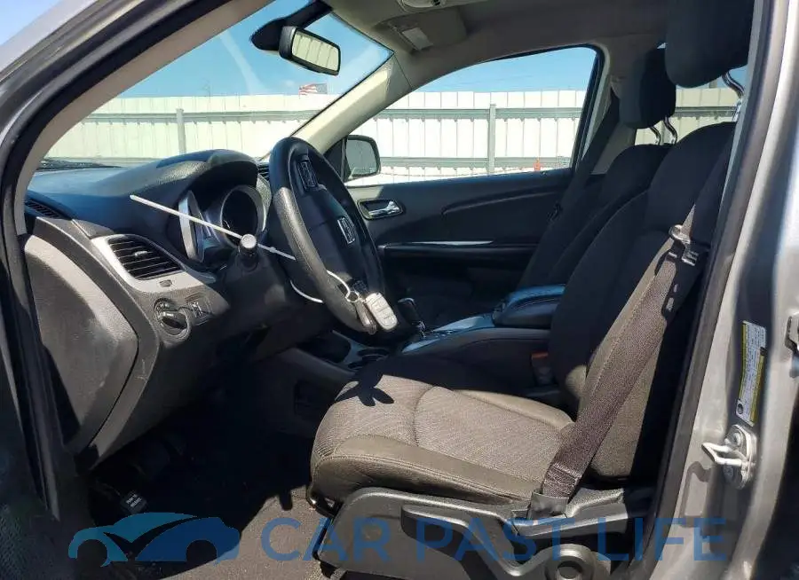 3C4PDCAB4LT214114# 7