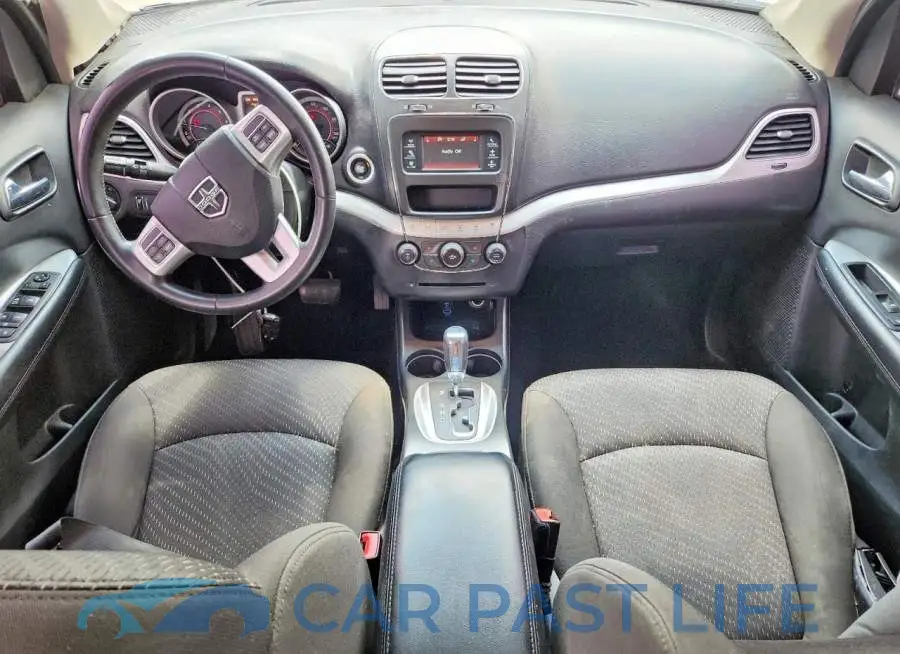 3C4PDCAB6JT520213# 8