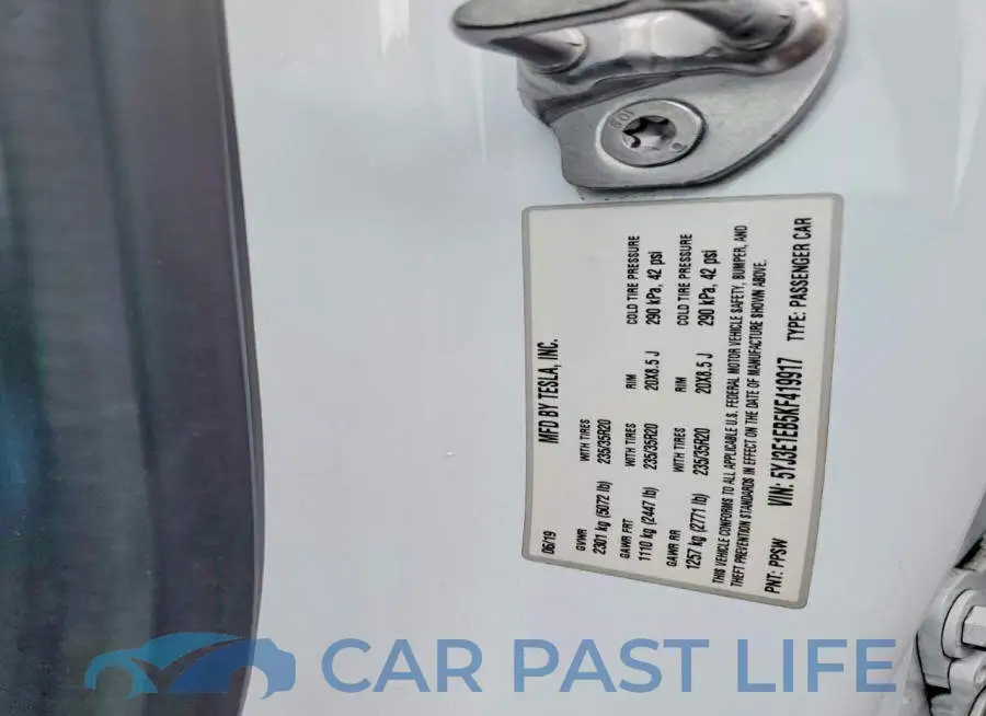 5YJ3E1EB5KF419917# 12