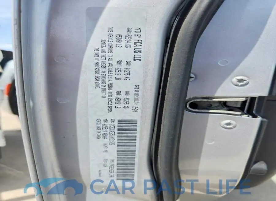 2C3CCAEG5LH131526# 12