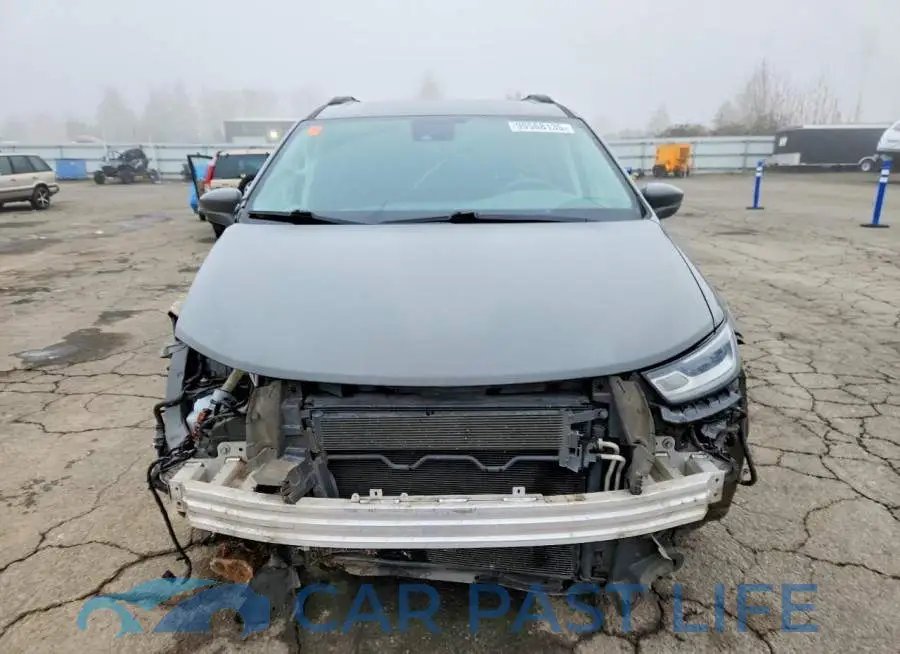 2C4RC1BG0NR132543# 5