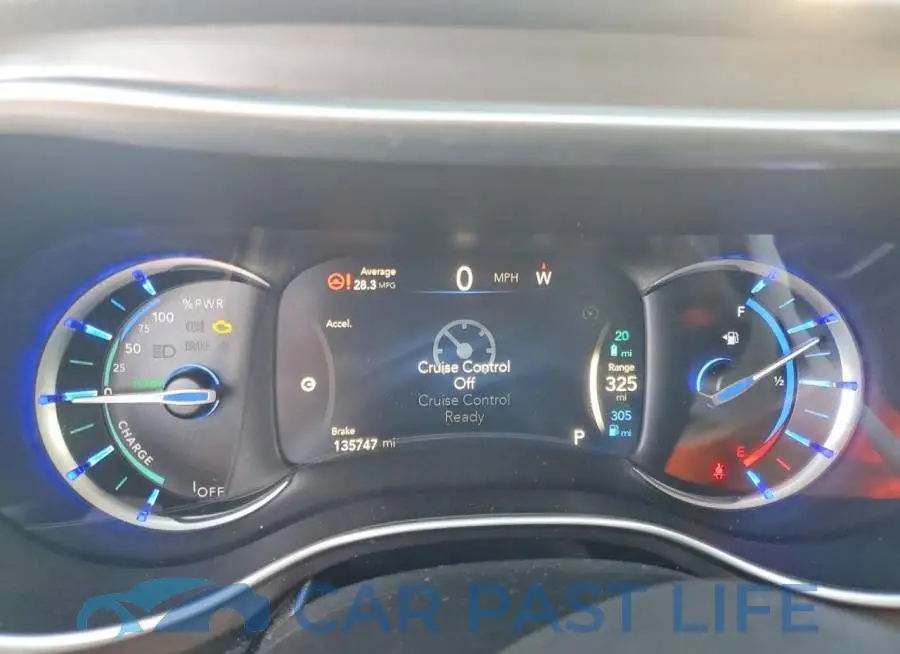 2C4RC1N7XJR275330# 9
