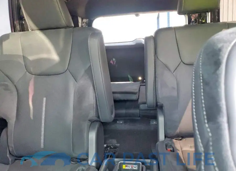 5TDAAAB6XTS084855# 10