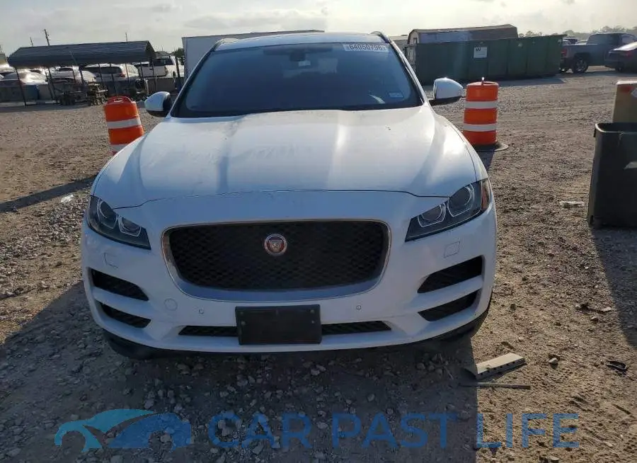 SADCJ2BV3HA884024# 5