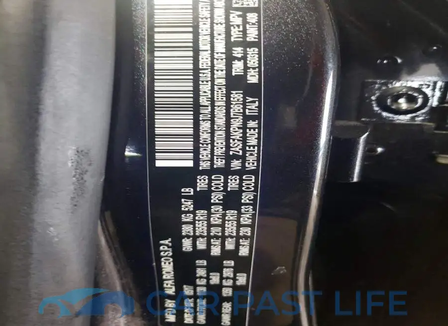 ZASFAKPN9J7B61581# 12