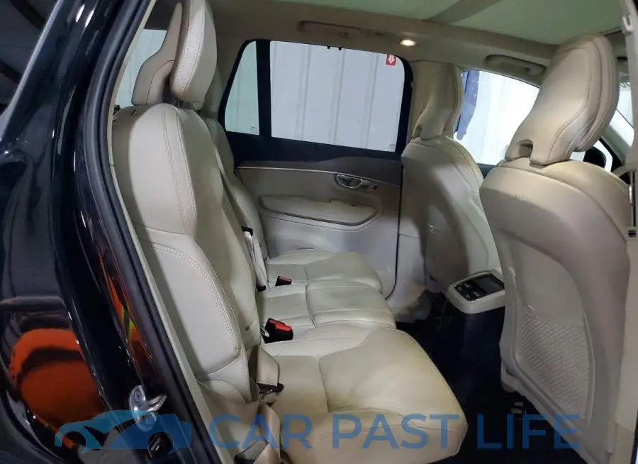 YV4H60CX9P1986950# 11