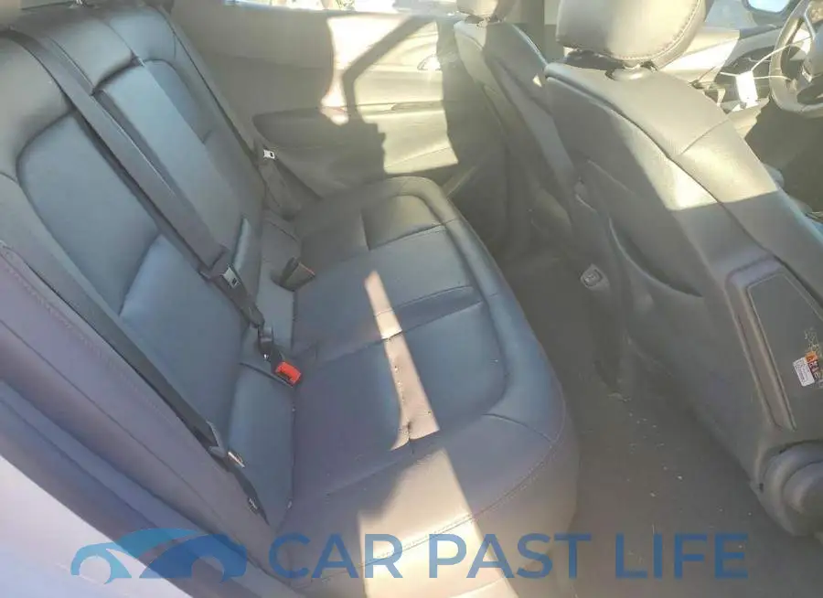 1G1FZ6S07M4105495# 10