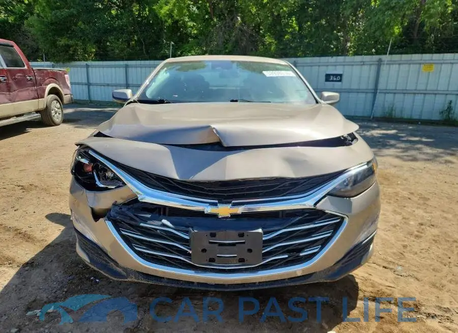 1G1ZD5ST0PF159939# 5