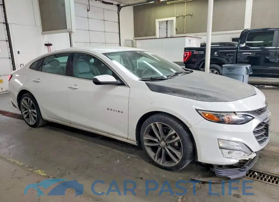 1G1ZD5ST2NF139530# 4