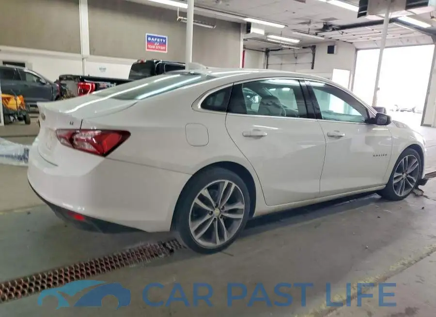 1G1ZD5ST2NF139530# 3