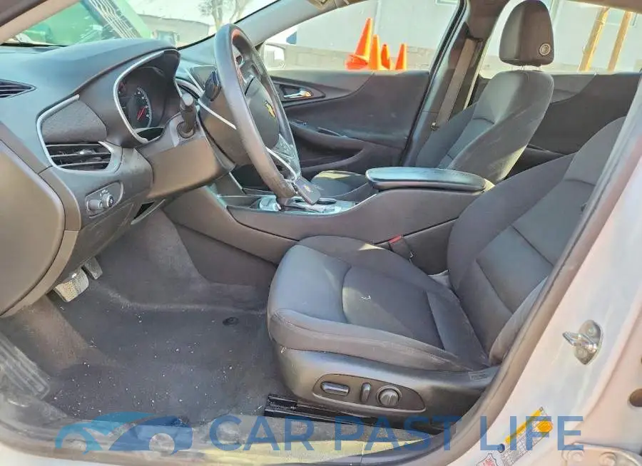 1G1ZD5ST2PF200300# 7