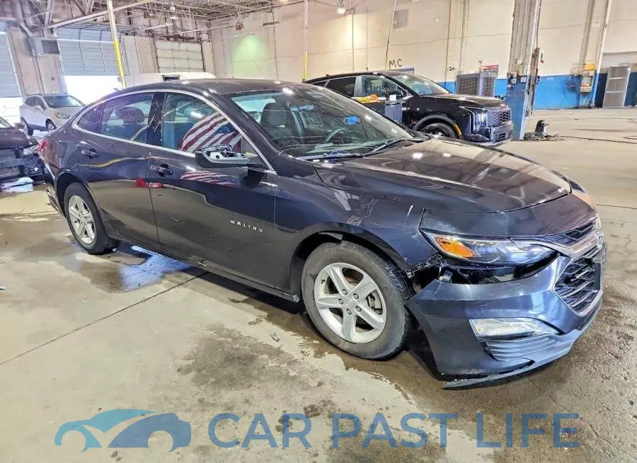 1G1ZD5ST2PF209711# 4