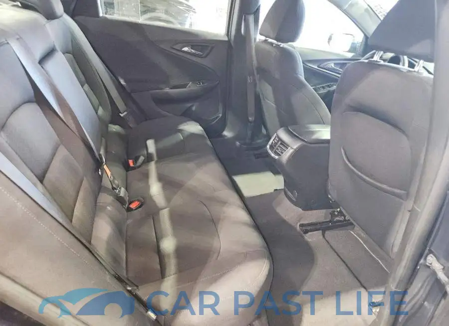 1G1ZD5ST2PF209711# 10